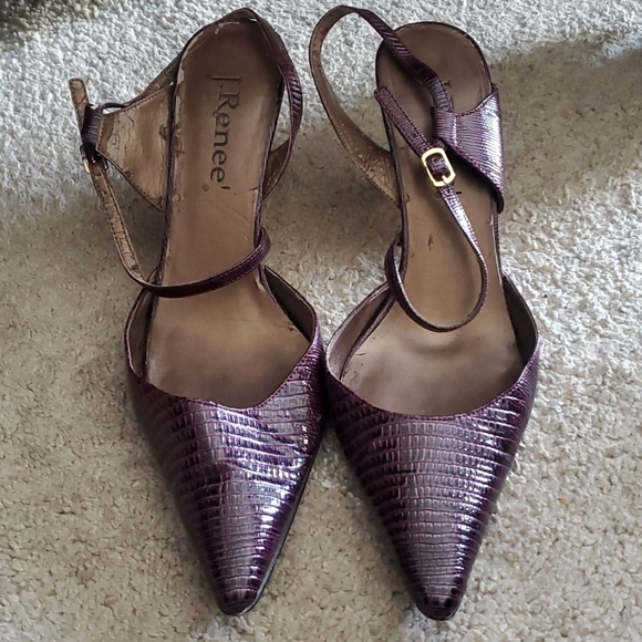 High Heels - Picture 2 of 2